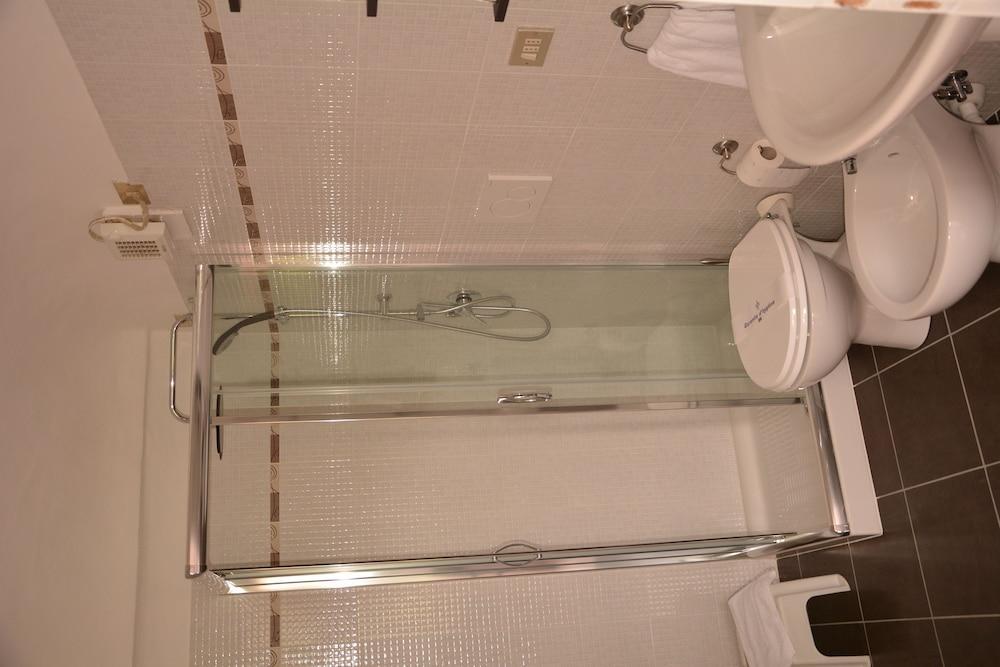 Hotel Pino Torinese ภายนอก รูปภาพ