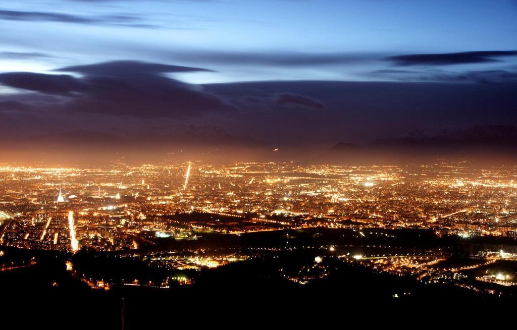 Hotel Pino Torinese ภายนอก รูปภาพ