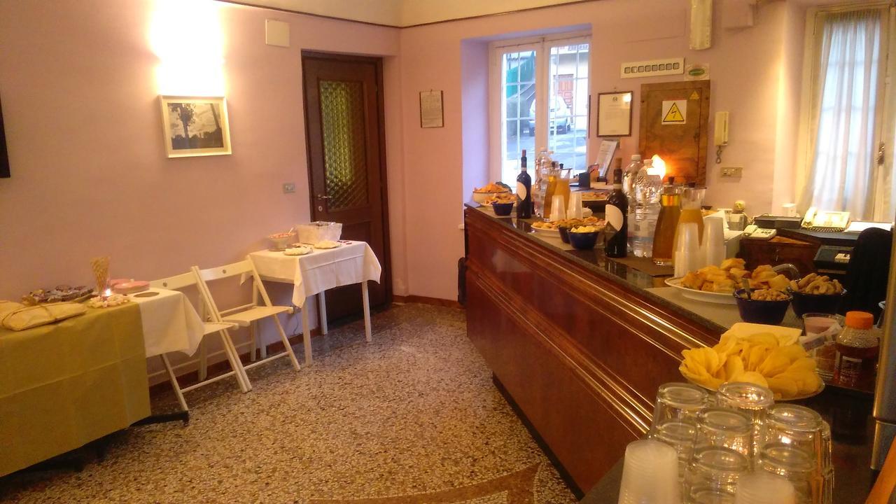 Hotel Pino Torinese ภายนอก รูปภาพ