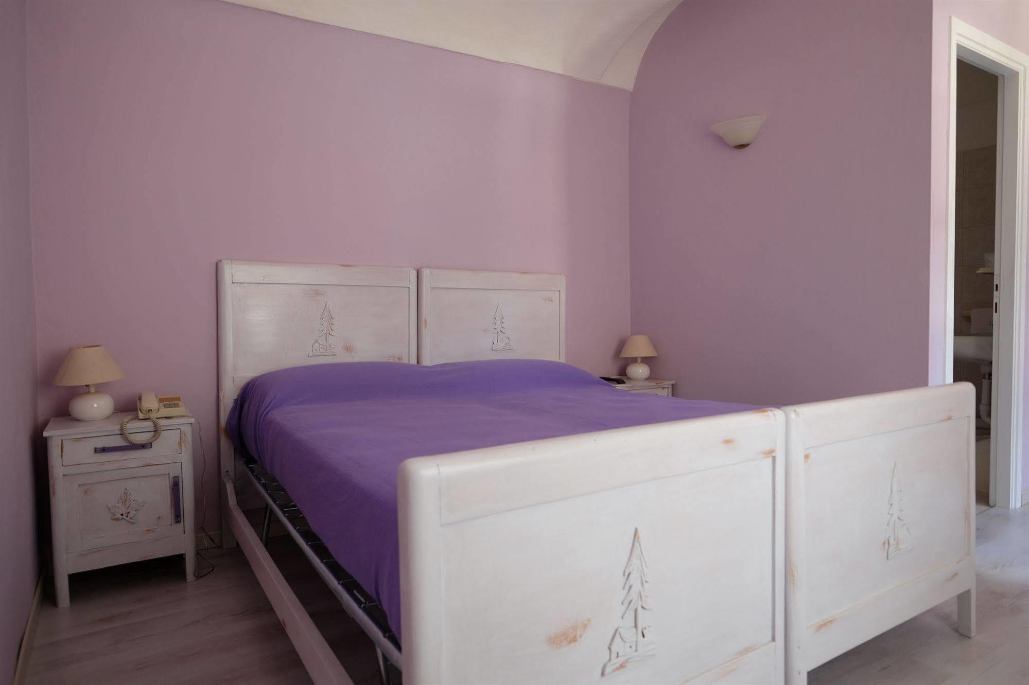 Hotel Pino Torinese ภายนอก รูปภาพ