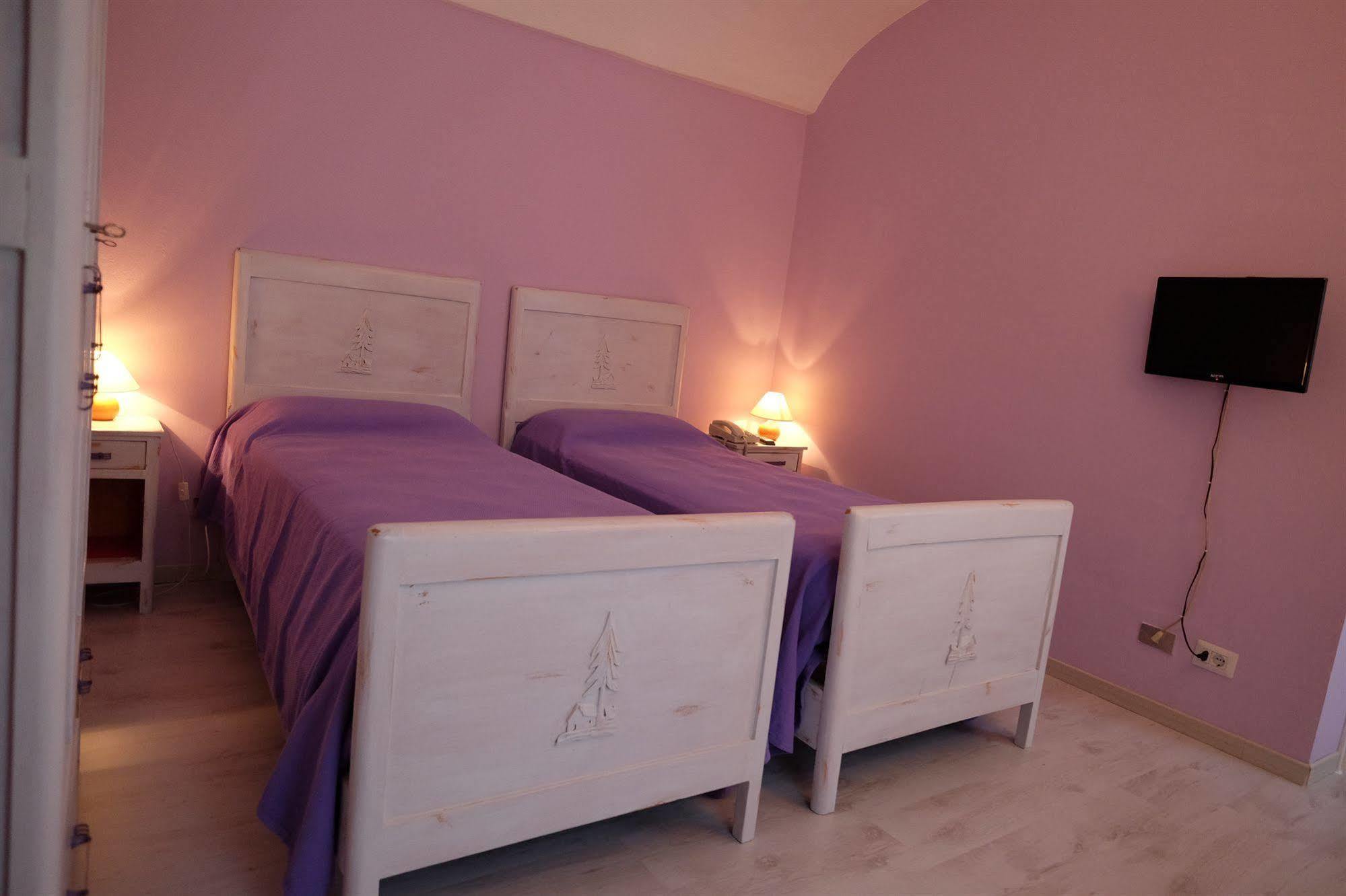 Hotel Pino Torinese ภายนอก รูปภาพ